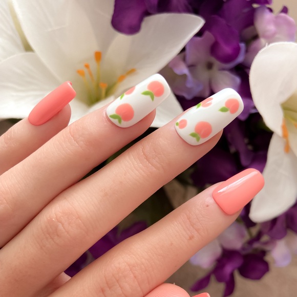 Just Peachy 🍑 Press-On Nails - Picture 4 of 8